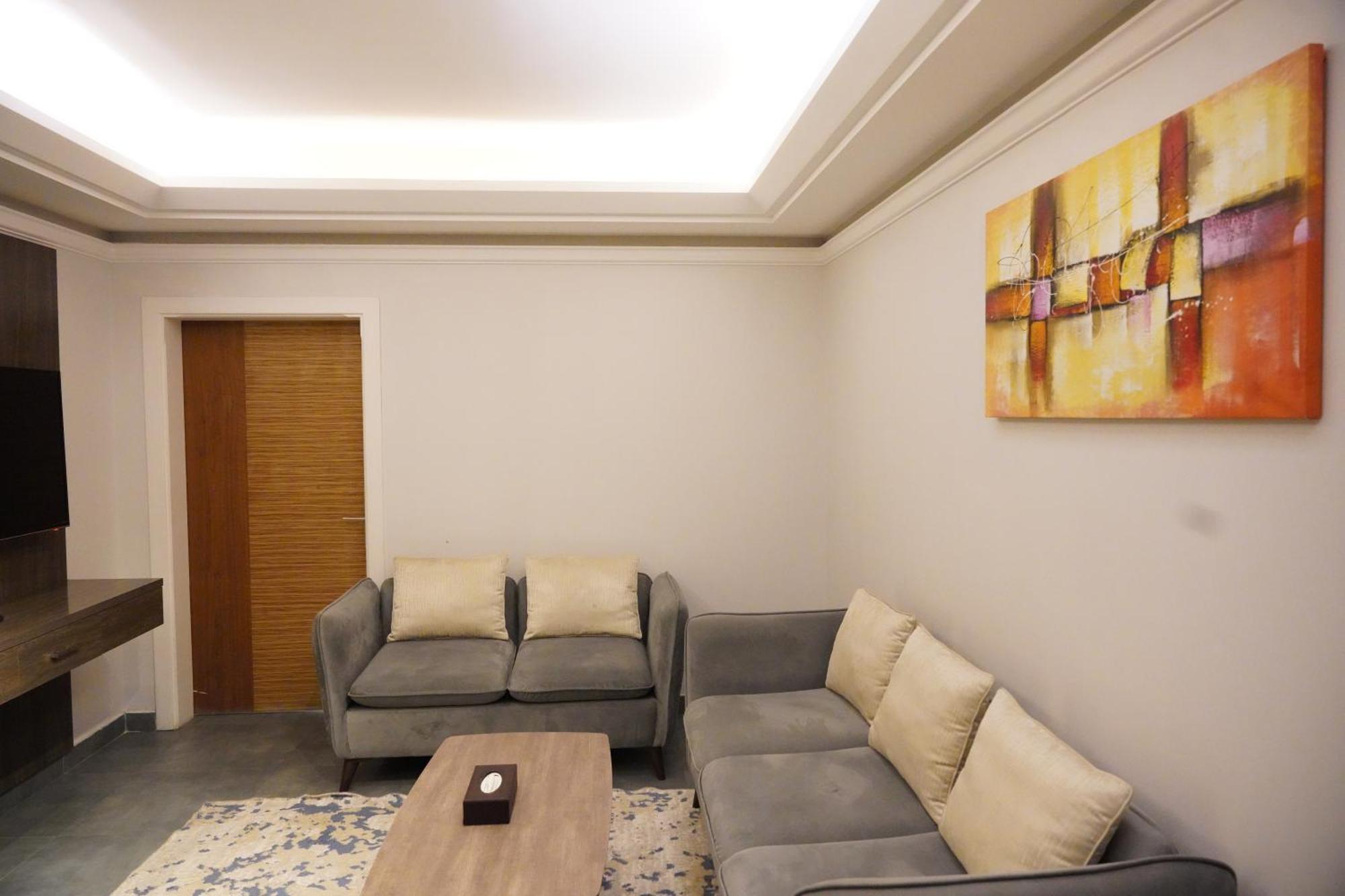 Tura Residence Riyadh Exteriör bild